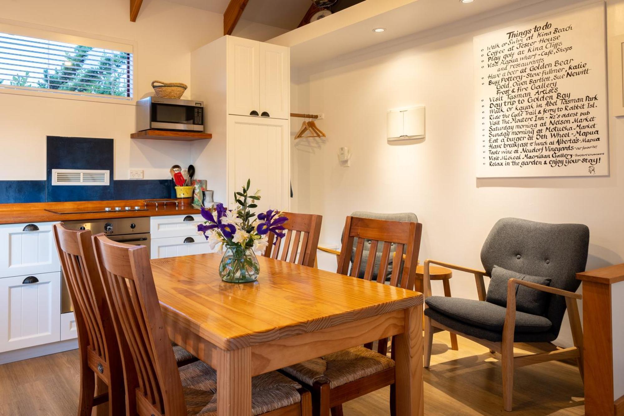 Tasman Village Cottage Экстерьер фото